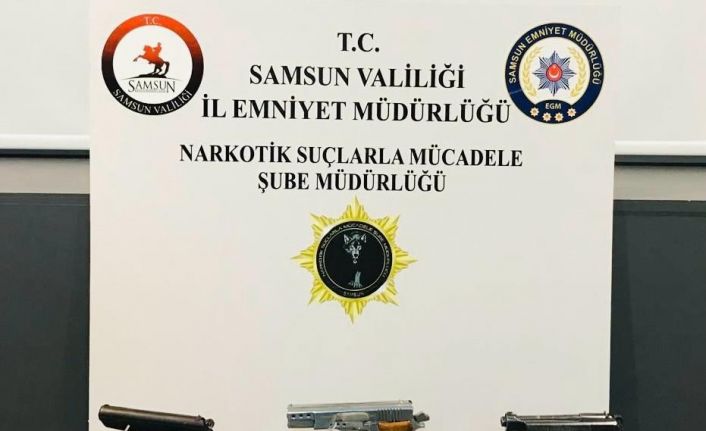 Samsun’da silah ve uyuşturucu ele geçirildi: 2 gözaltı