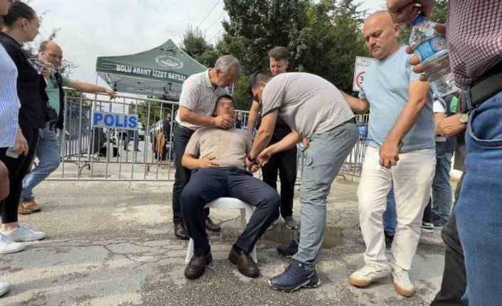 Sanık kürsüsünde bayılan itfaiye erinin kardeşi, duruşma salonunun dışında fenalık geçirdi