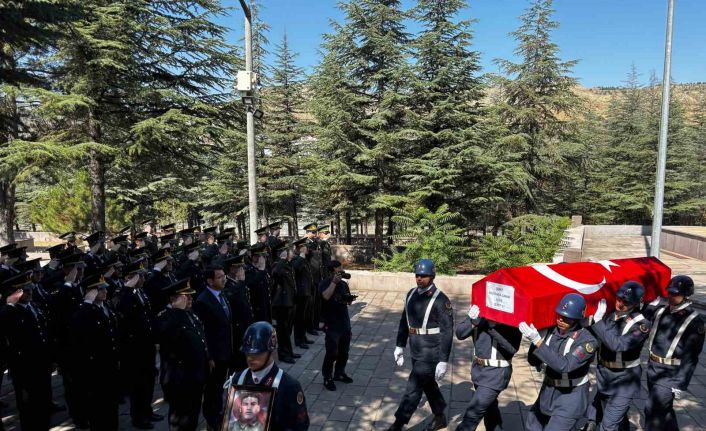 Şehidin naaşı 67 yıl sonra memleketinde toprağa verildi