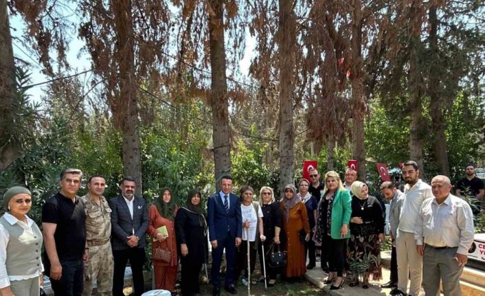 Şehit özel harekat polisi, 5. yılında dualarla anıldı