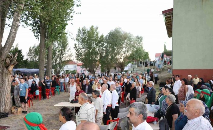Selçik Köyü’nde Sarı Dede Sultan’a vefa