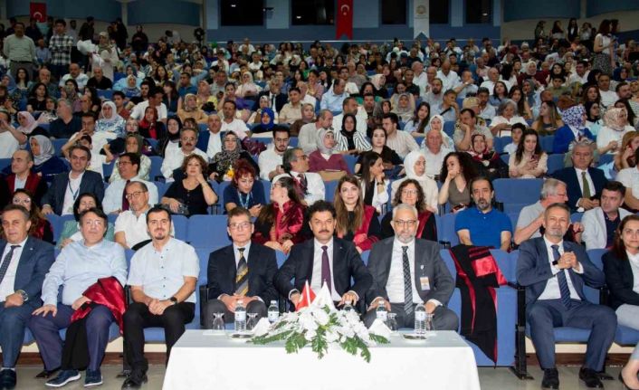 Selçuk Tıp’tan 185 genç doktor mezun oldu