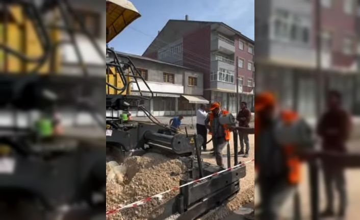 Sıcak asfalt çalışmaları sürüyor