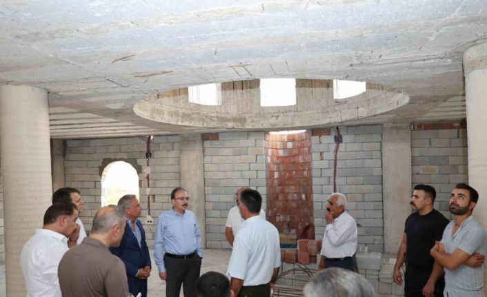 Siirt Valisi Kızılkaya’dan Kurtalan’da köy ziyareti