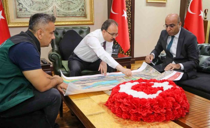 Siirt yığınlı tüneli ve bağlantı yollarında çalışmalar sürüyor