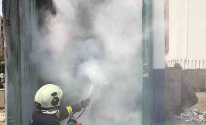 Siirt’te elektrik trafosunda yangın