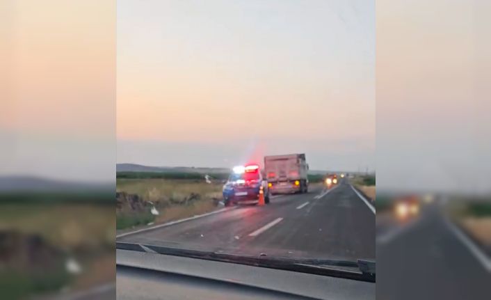 Siverek’te tarım işçilerini taşıyan iki araç çarpıştı: 11 yaralı