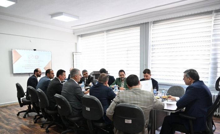 Sokak hayvanları sorunları masaya yatırıldı