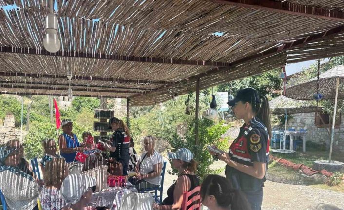 Söke’de kadına yönelik şiddete dikkat çekildi