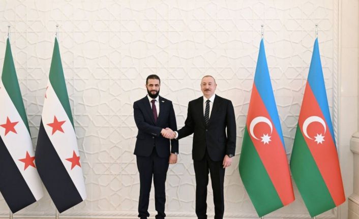 Suriye Devlet Başkanı eş-Şara, Aliyev ile bir araya geldi