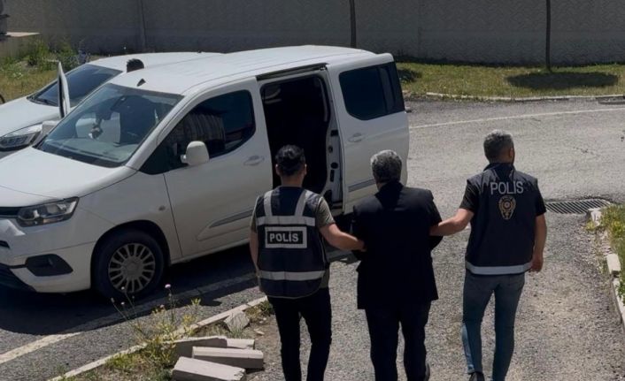 Susuz’da akrabasını öldürdüğü gerekçesiyle aranan 1 kişi yakalandı