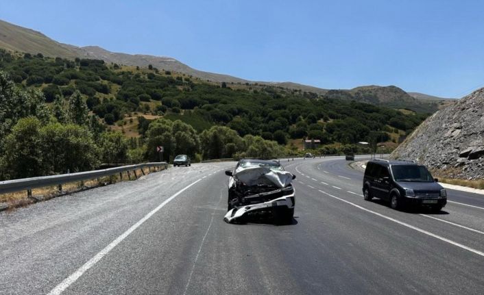 Tatvan’da trafik kazası: 5 yaralı