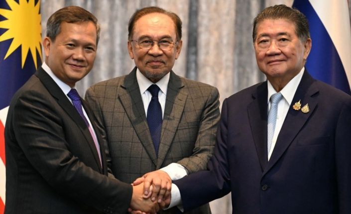 Tayland, Kamboçya’yı ateşkesi ihmal etmekle suçladı