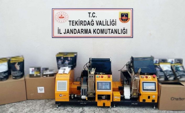 Tekirdağ’da jandarmadan tütün ve makaron operasyonu