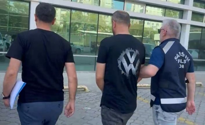 Tıbbi alet atölyesi görünümlü iş yeri kaçak silah atölyesi çıktı