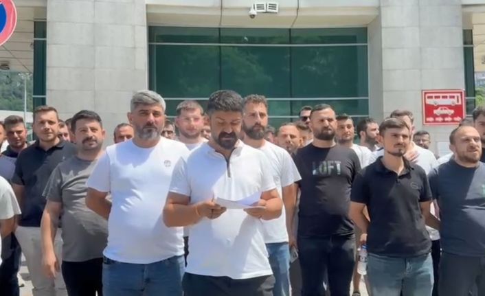 Tır sürücüleri Sarp Sınır Kapısı’nda Gürcistan’a tepki gösterdi