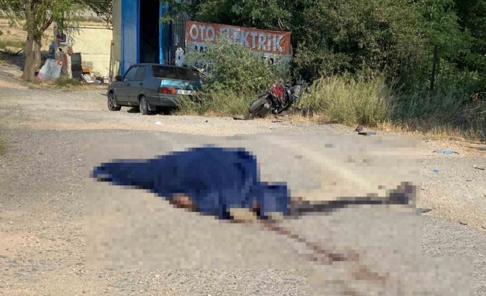 Tofaş’la çarpışıp ikiye katlanan motosikletin sürücüsü hayatını kaybetti