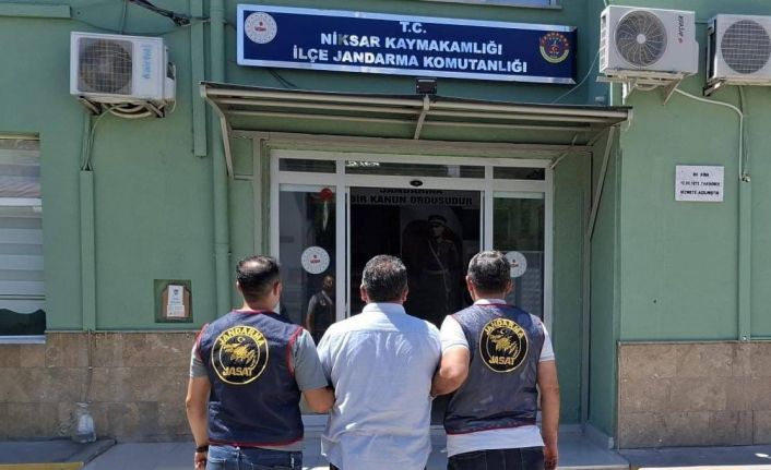 Tokat’ta 25 yıl hapis kesinleşmiş cezası bulunan firari yakalandı