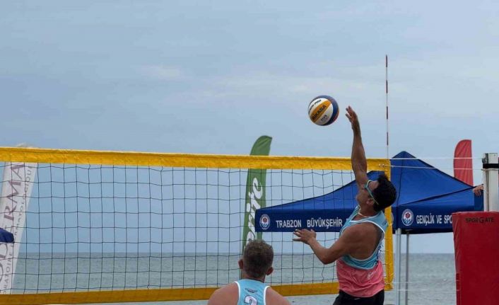 Trabzon’da Uluslararası Plaj Voleybolu heyecanı başladı