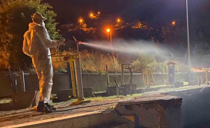 Tunceli’de kene ve zararlı parazitlere karşı etkin mücadele sürüyor