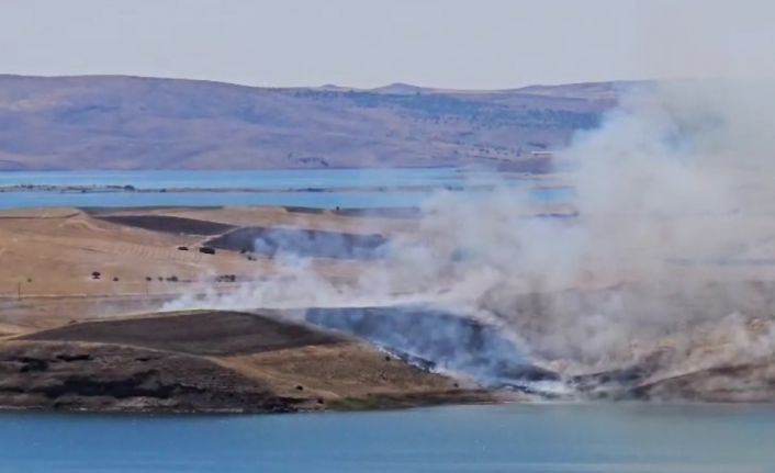 Tunceli’deki yangın ekili alanlara sıçramadan söndürüldü