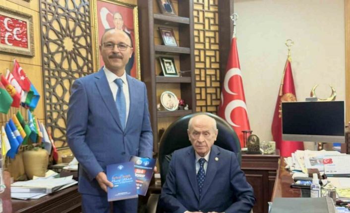 Türk Eğitim Sen  Genel Başkanı Talip Geylan, MHP Genel Başkanı Bahçeli’yi ziyaret etti