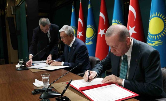 Türkiye ile Kazakistan arasında medya ve enformasyon alanında iş birliği mutabakatı