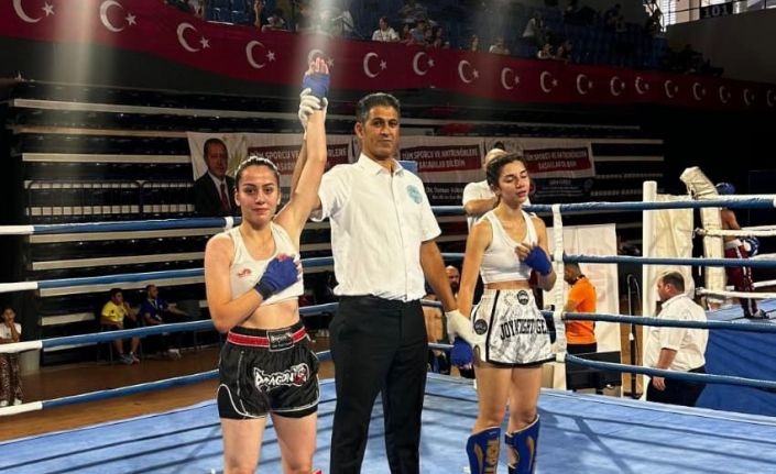 Türkiye Kick Boks Şampiyonası’nda Elazığ’a madalya yağmuru