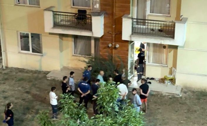 Üniversite öğrencisi yalnız yaşadığı apartın banyosunda ölü bulundu