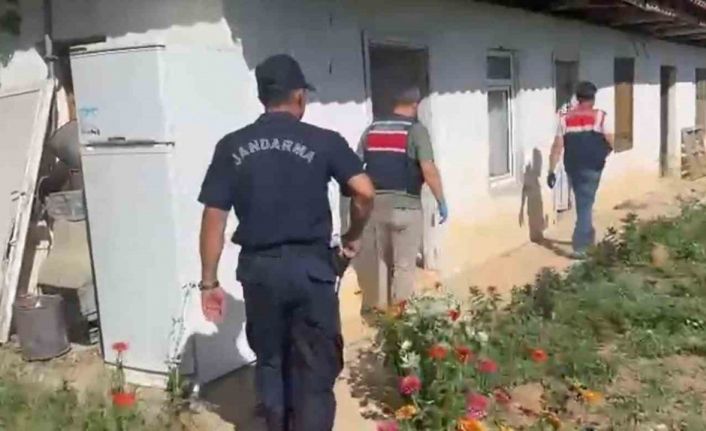 Uyuşturucu madde üreten zahir taciri yakalandı