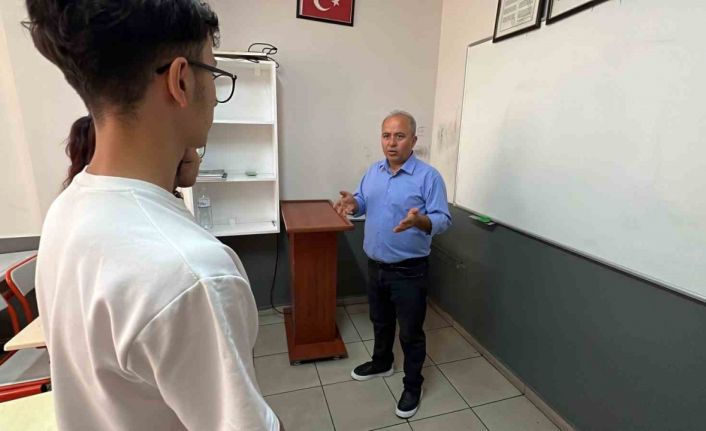 Uzmanlardan "lise tercihleri üniversite yolculuğuna ilk adım" uyarısı