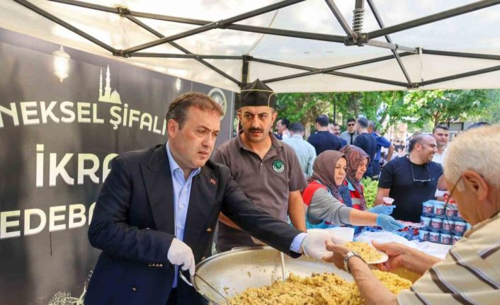 Vali Sözer’den geleneksel pilav ikramı