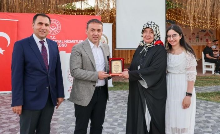 Vali Sözer’den koruyucu ailelerle bir araya geldi