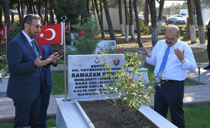 Vali Ustaoğlu’ndan 15 Temmuz şehidinin ailesine ziyaret