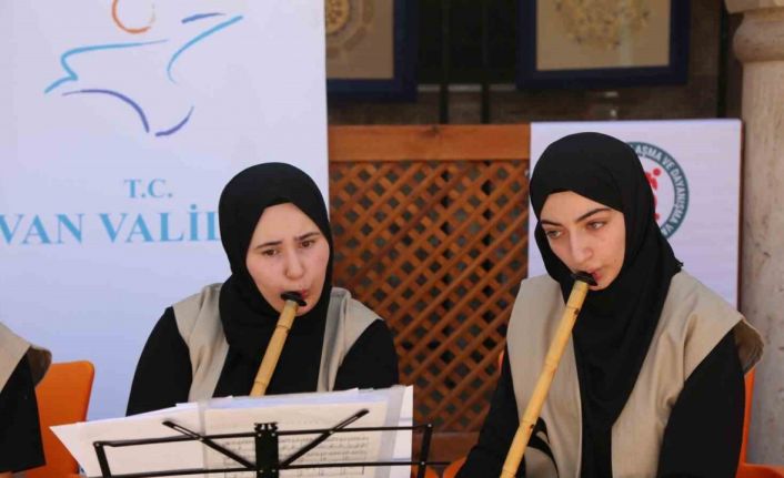 Van Büyükşehir Belediyesinin ney konseri beğeni topladı