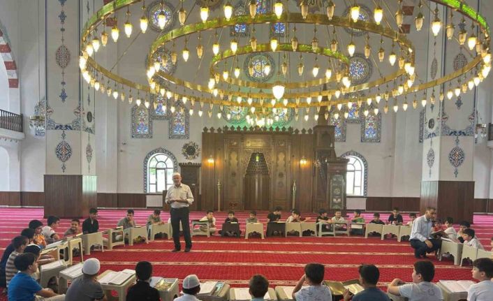 Van’da yaz Kur’an kursları çocuk sesleriyle şenlendi