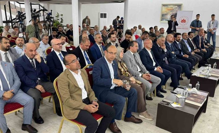 Vefatının 300. yılında yeni eseriyle anıldı