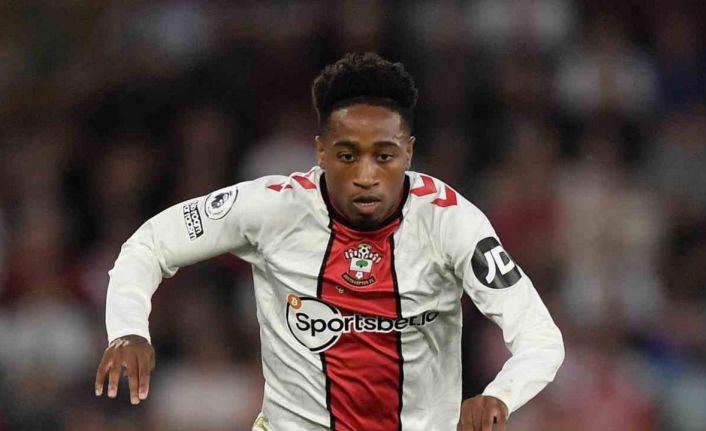West Ham United, Kyle Walker-Peters’ı transfer etti