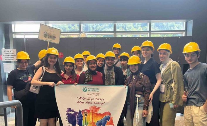 Yabancı öğrencilere Türkçe eğitimi