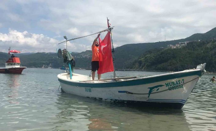 Yağlı direk yarışmasında büyük heyecan