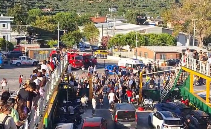 Yangın çıkan feribot Marmara Adası’na yanaştı