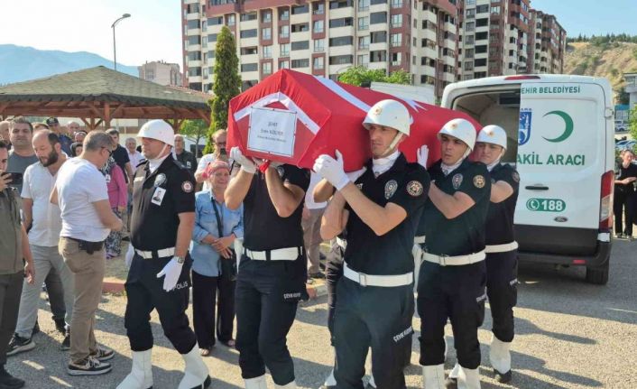 Yangında şehit olan orman muhafaza memuru son yolculuğuna uğurlandı
