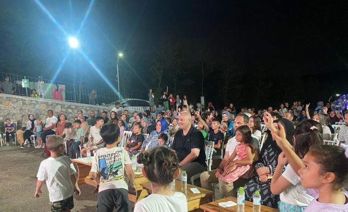 Yaz şenliğinde çocuklar doyasıya eğlendi