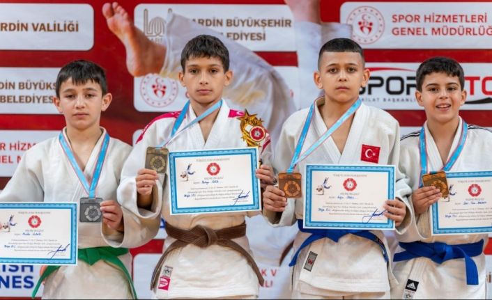 Yunusemreli judocular Mardin’den başarıyla döndü