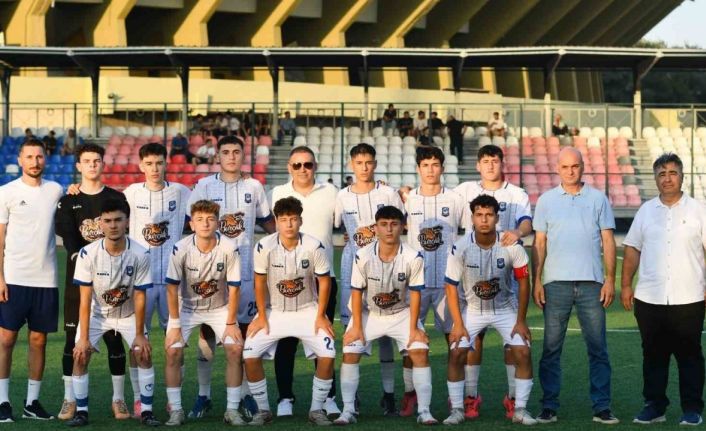 Yunusemre’nin U17’leri Türkiye Şampiyonası 2. Kademe için Uşak’ta mücadele edecek