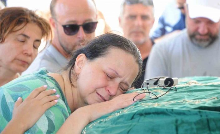 Zahir Dalgıç son yolculuğuna uğurlandı