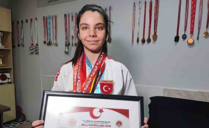 14 yaşında 150’den fazla madalyası var