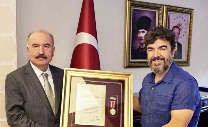 15 Temmuz gazisine devlet övünç madalyası verildi