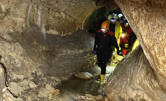 2 milyar yıllık mağara turizme kazandırılacak