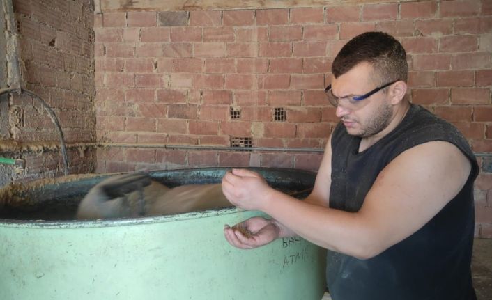 3 nesildir bulgur değirmeninin çarkları dönüyor